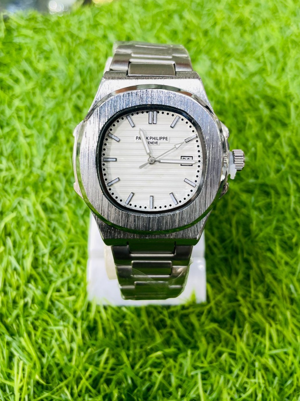 Sliver Patek Philippe Nautilus